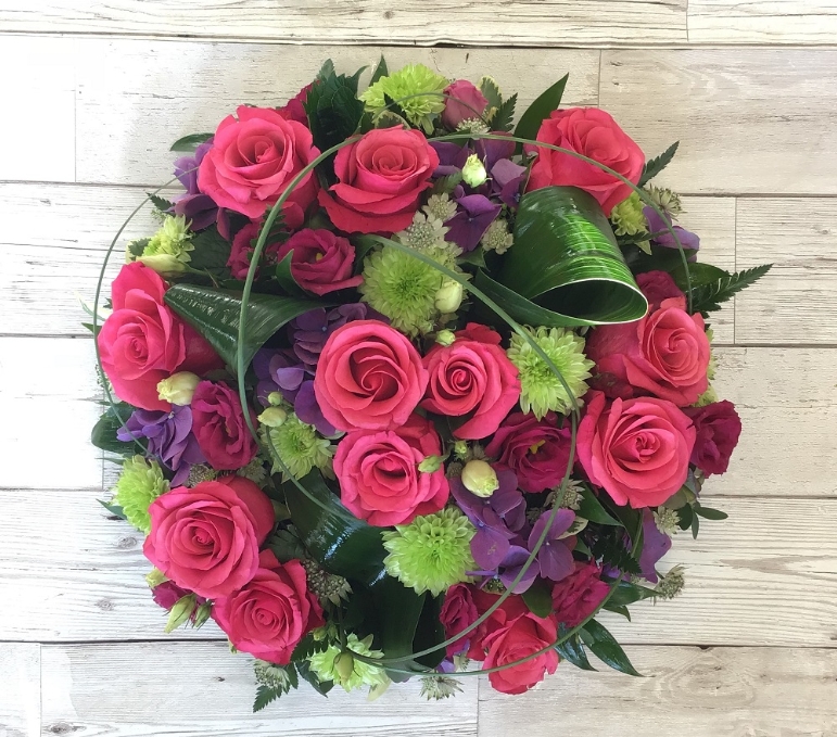 Florist’s Choice Flat Posy Tribute